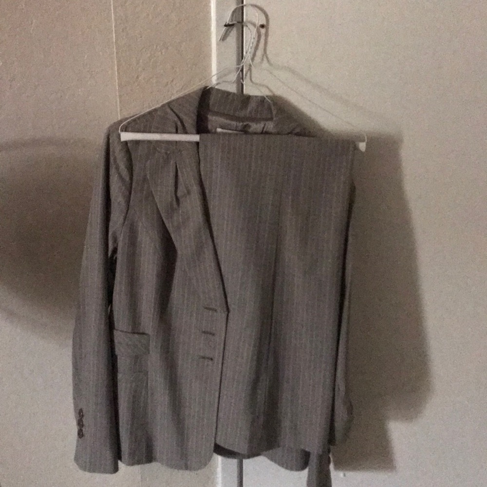 Classiques Entier Women’s Pants Suit